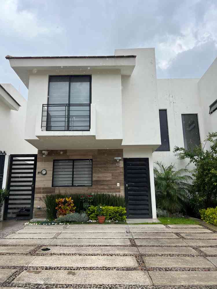 casa en venta av altara cortijo de san agustin tlajomulco de zuniga jalisco pOY3h0c